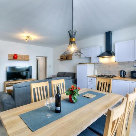 Apartment Luka Сень Экстерьер фото
