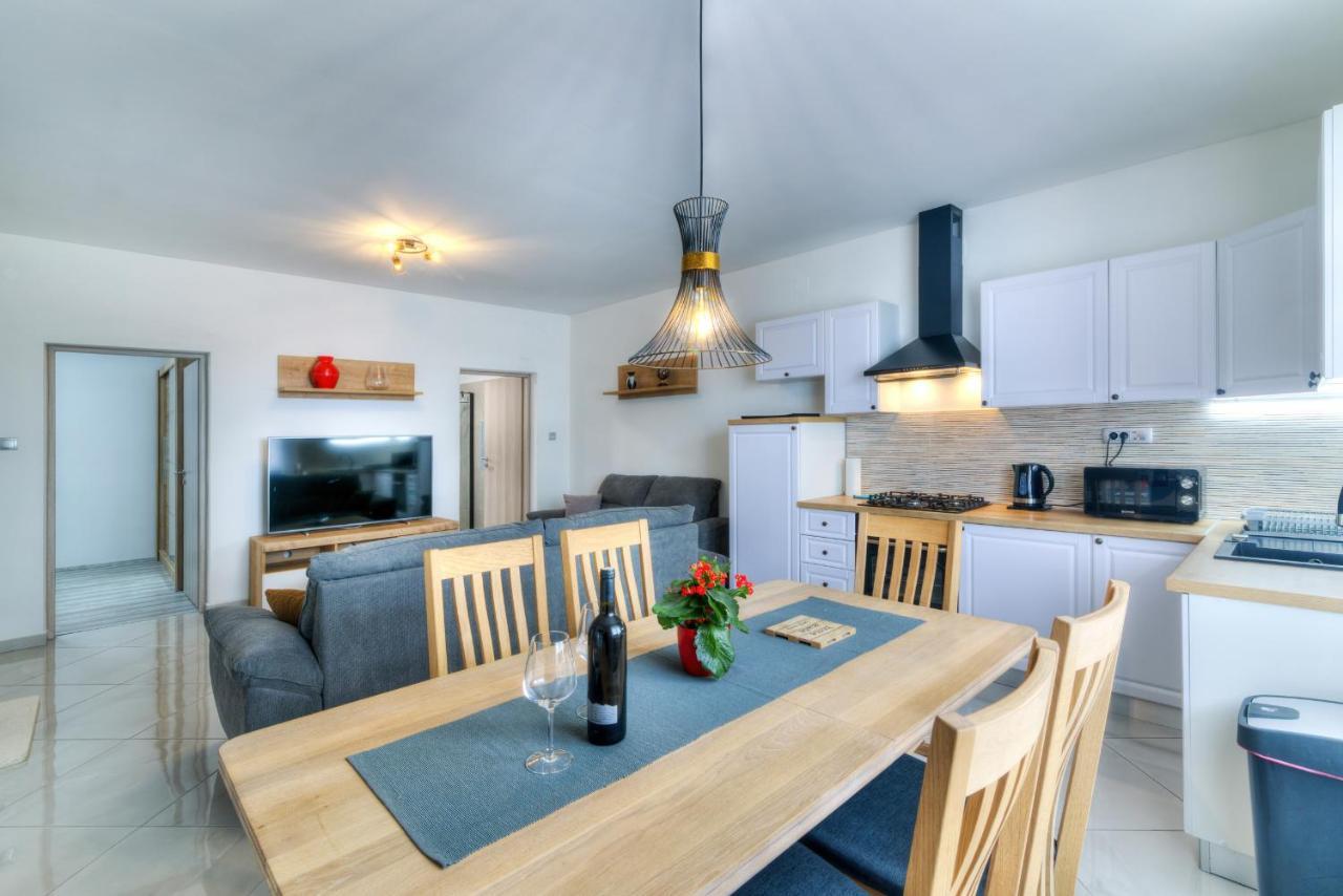 Apartment Luka Сень Экстерьер фото